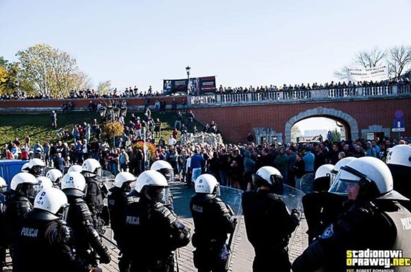Represjonowani za sprzeciw wobec LGBT - kolejne aresztowania kontrmanifestantów w Lublinie