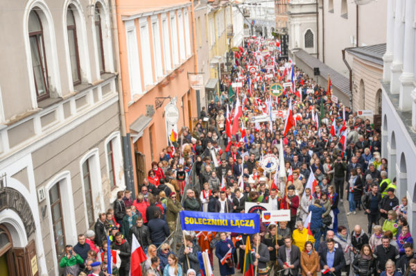 Litwa: Ulicami Wilna przeszła kolejna Parada Polskości