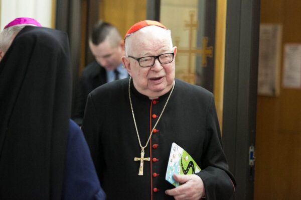 Rozmowy kard. Gulbinowicza ze Służbą Bezpieczeństwa