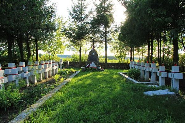 Białoruskie służby zlikwidowały cmentarz żołnierzy AK w Surkontach. Jest reakcja USA