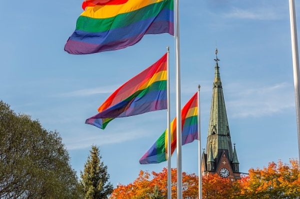 Kościół w Belgii opublikował liturgię błogosławienia par homoseksualnych