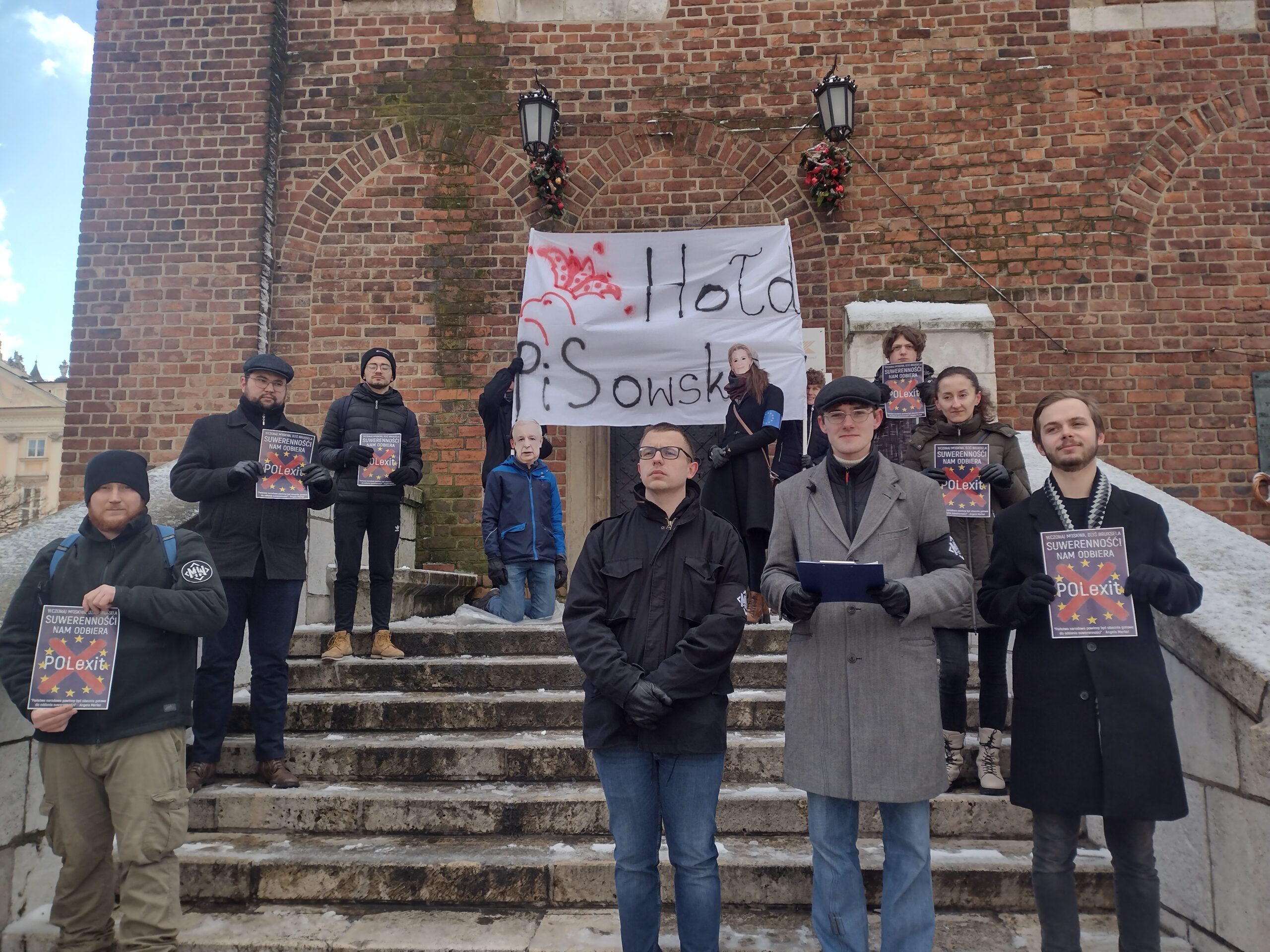 Hołd PiSowski na Krakowskim Rynku