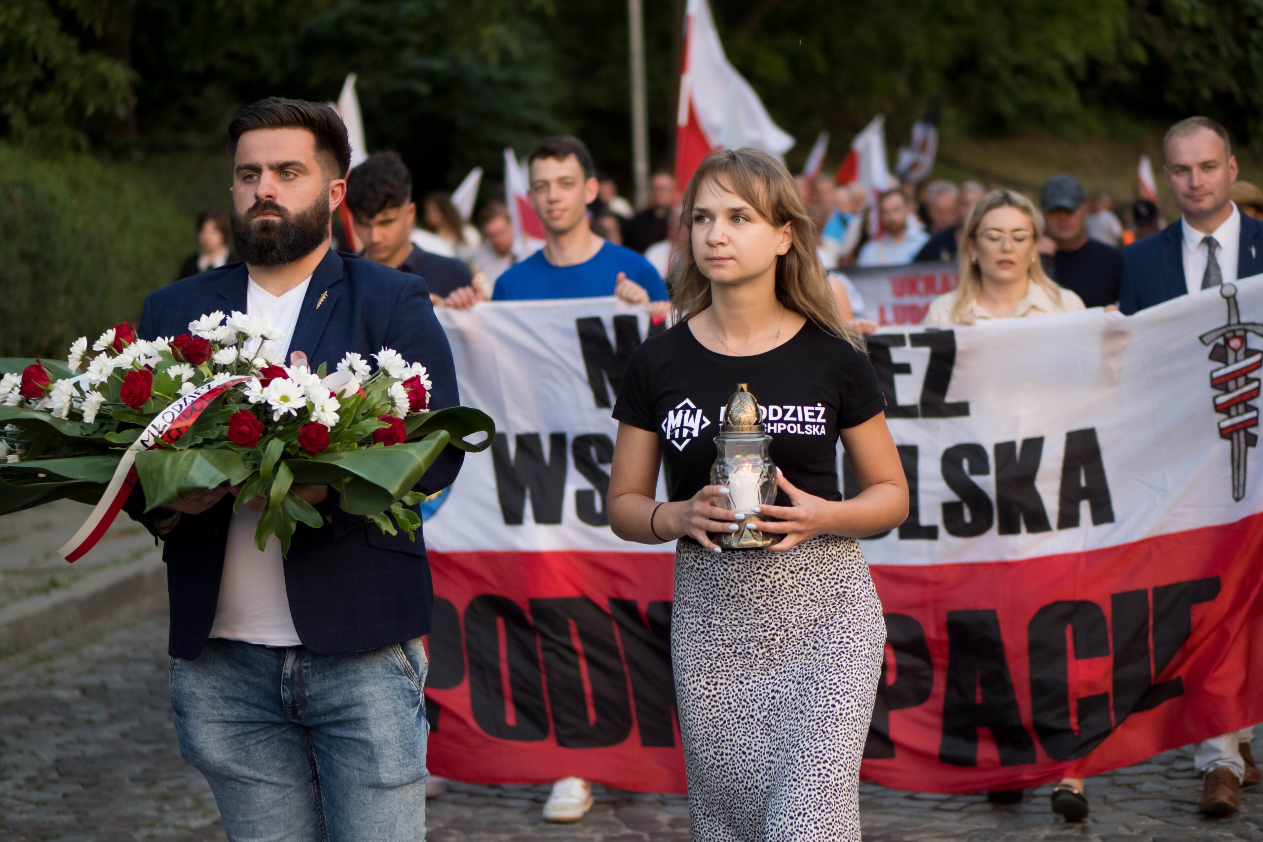 Przez Przemyśl przeszedł marsz upamiętniający krwawą niedzielę [+FOTO]
