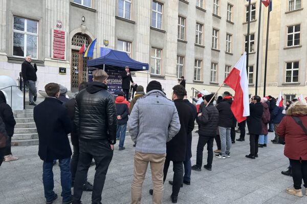 NIE dla Centrum Integracji Cudzoziemców w Katowicach- protest