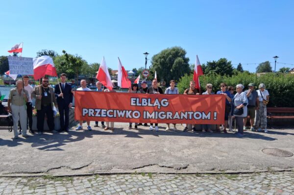 Elbląg Przeciwko Imigrantom. Pikieta antyimigracyjna środowiska narodowego w Elblągu.